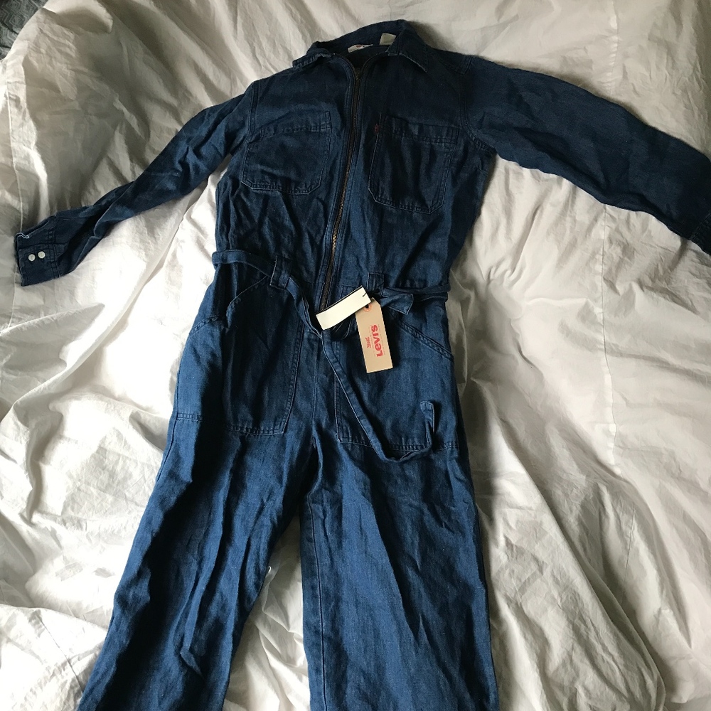 Levis Jumpsuit size Small